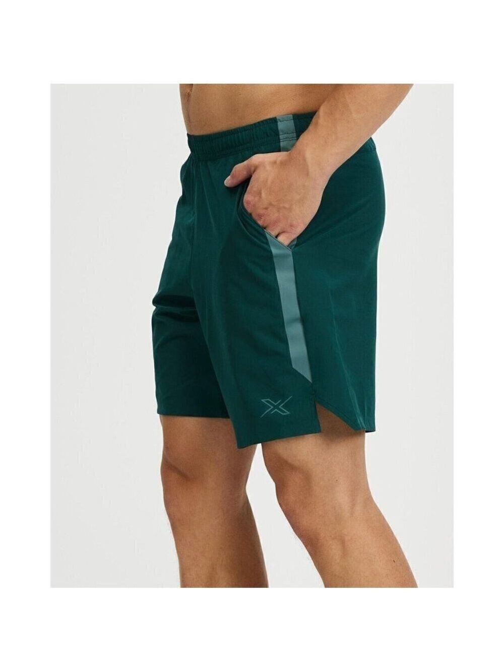 2XU Canada "Motion" 8" shorts men's sz 2Xlarge green lightweight running